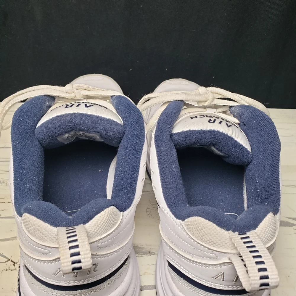 Nike Air Monarch (style 415445-102) in White/ Navy Blue Men's size 10 - Picture 7 of 15